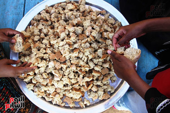 فتة خبز فتة خبز