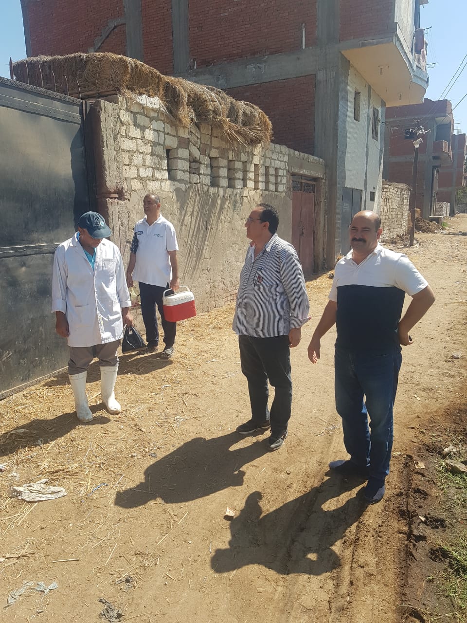 مدير عام الطب البيطري بكفر الشيخ يتابع انطلاق الحملة القومية لتحصين الثروة الحيوانية مدير عام الطب البيطري بكفر الشيخ يتابع انطلاق الحملة القومية لتحصين الثروة الحيوانية