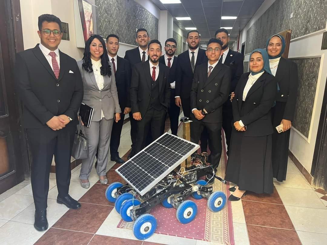 مشاريع تخرج طلبة كلية علوم الملاحة مشاريع تخرج طلبة كلية علوم الملاحة