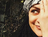 ريم البنا..حكاية بنت فلسطينية حاربت السرطان بالغنا ووثقت التراث بالتطريز