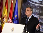 بالفيديو.. رئيس ريال مدريد يرد على هتافات الجماهير ضده