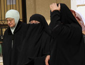 اخبار ضبط شخص يرتدى النقاب ويطلق النار على متهم بمحكمة المنيا