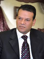 اخبار نقيب محامى القاهرة يطالب النظام بتجميد