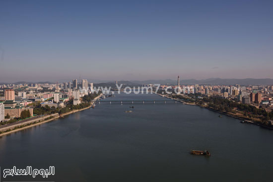 أفق مدينة بيونغ يانغ على طول نهر تايدونغ  -اليوم السابع -10 -2015