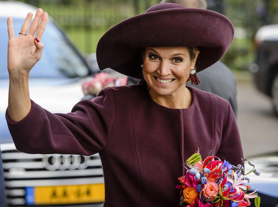 الملكة الهولندية ماكسيما لحظة وصولها متحف ريجكس  -اليوم السابع -10 -2015