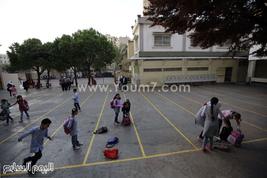  الطلاب السوريين فى الفناء المدرسي -اليوم السابع -10 -2015