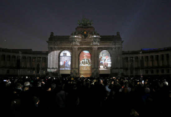 الأضواء فى احتفالات ألمانيا بمرور 25 عامًا على توحيدها -اليوم السابع -10 -2015