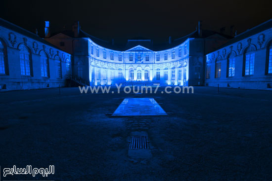 فرنسا تضىء متحف فيردون باللون الأزرق احتفالا بذكرى تأسيس الأمم المتحدة -اليوم السابع -10 -2015