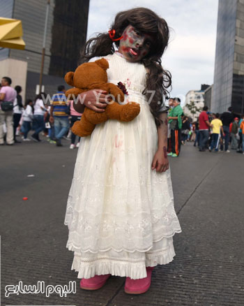 طفلة تشارك فى احتفالات المكسيك بحقوق الإنسان  -اليوم السابع -10 -2015