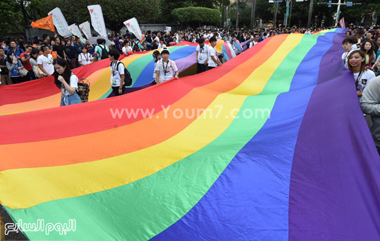 آلاف المشاركين فى مسيرة المثليين فى تايوان  -اليوم السابع -10 -2015