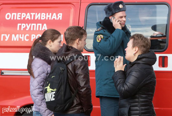 أقارب الضحايا فى مطارات روسيا -اليوم السابع -10 -2015