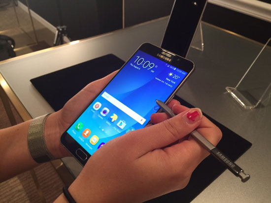 Samsung Galaxy Note 5 سعره 700 دولار  -اليوم السابع -10 -2015