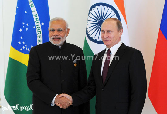 بوتين برفقة رئيس الوزراء الهندى نارندرا مودى  -اليوم السابع -11 -2015