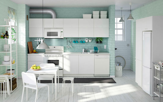 المطبخ الأبيض مع جدران ملونة تمنح أفضل تباين -اليوم السابع -11 -2015