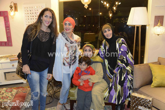 سهير البابلى مع أولادها وأحفادها -اليوم السابع -11 -2015