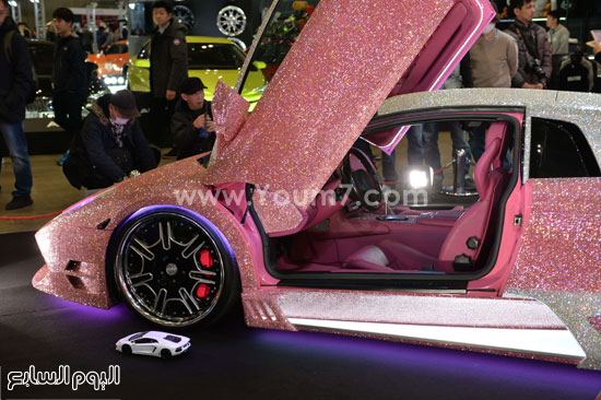 شركة LYZER  تعرض سيارتها التجريبية Lamborghini Murcielago والتى تم تغطيتها بالكريستال الوردي -اليوم السابع -1 -2016