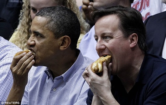 أوباما مع رئيس الوزراء البريطاني ديفيد كاميرون أوهايو في عام 2012 -اليوم السابع -1 -2016