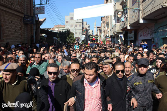 وصول جثمان شهيد الدقهلية (14)