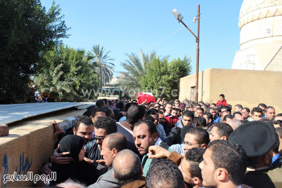 وصول جثمان شهيد الدقهلية (16)