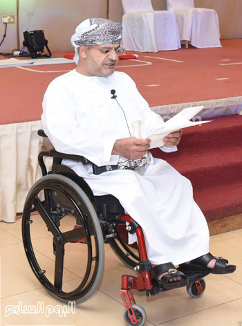  يحيى بن عبدالله العامرى رئيس مجلس ادارة الجمعية العمانية للمعاقين يلقى كلمته -اليوم السابع -12 -2015