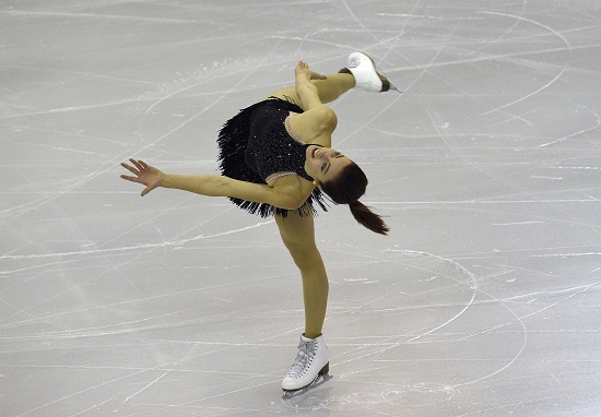 المسابقة الختامية لمهرجان الرقص على الجليد فى اسبانيا -اليوم السابع -12 -2015