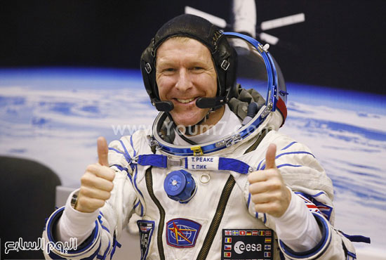 سعادة تيم بيك بانطلاق لمحطة الفضاء الدولية  -اليوم السابع -12 -2015