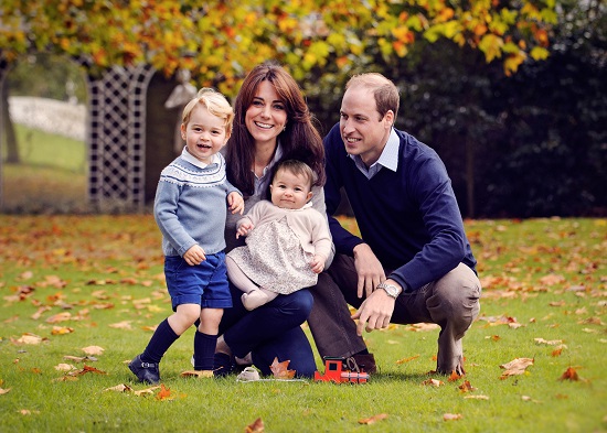 أول صورة عائلية تجمع أفراد عائلة الأمير ويليام كاملة -اليوم السابع -12 -2015