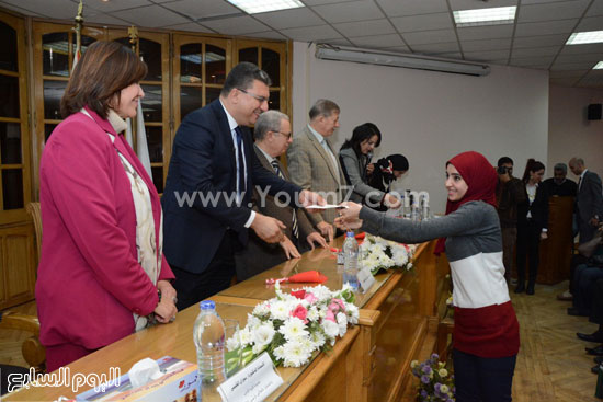 اليوم السابع -12 -2015