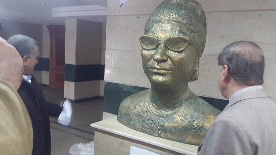 تمثال قصر ثقافة أم كلثوم -اليوم السابع -12 -2015