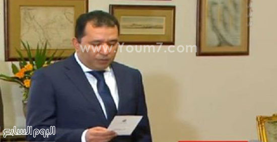 محمد بدر يحلف اليمين بعد تعيينه محافظاً للأقصر -اليوم السابع -12 -2015