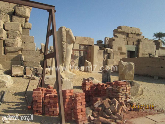 كارثة تحطم تمثال سيتي الأول بمعبد الكرنك -اليوم السابع -12 -2015