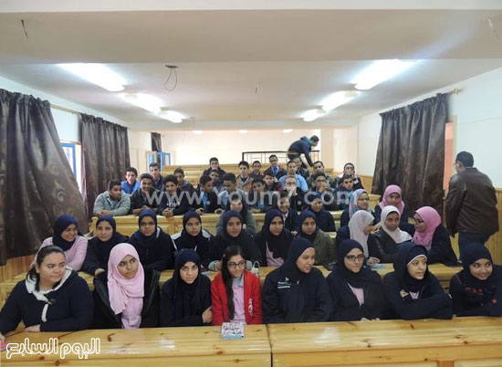 انطلاق الدراسة فى مدرسة الأقصر للمتفوقين الثانوية بمدينة طيبة -اليوم السابع -12 -2015
