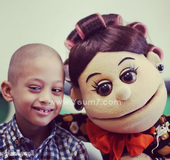 خلال زيارتها لمستشفى السرطان  -اليوم السابع -12 -2015
