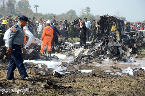 مقتل أربعة عسكريين جراء تحطم طائرة تابعة لسلاح الجو فى ميانمار (3)- تحطيم طائرة - سقوط طائره