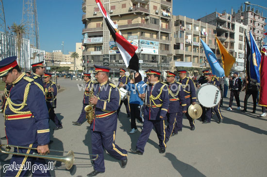 وفود الجامعات المصرية تجوب شوارع كفر الشيخ (8)