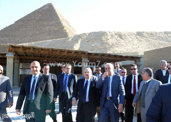 الحكومة المصرية  المتحف المصرى الكبير اخبار مصر  شريف اسماعيل رئيس الوزراء (2)