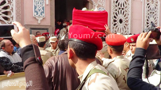 جنازة الشهيد مجند محمد الإتربى بالإسماعيلية (10)