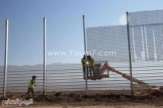 الاحتلال الإسرائيلى  أخبار الأردن بناء جدار عازل (8)
