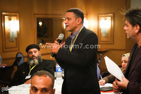 مؤتمر تطوير المجتمع والسياسات الصحية والقانونية والبنية التشريعية للتجاوب مع فيروس نقص المناعة الإيدز فى مصر (17)
