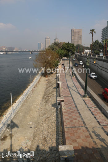 محافظ-القاهرة-خلال-تفقده-كورنيش-النيل-(7)