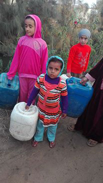 أهالى منشأة أبو عمر بالشرقية يستغيثون من تلوث مياه الشرب (2)