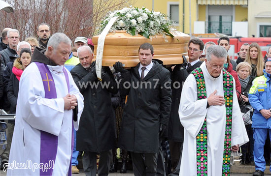 إيطاليا  تشييع جثمان  تصوير  الجنازة  أخبار مصر ريجينى  سائل الإعلام (1)