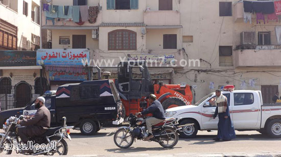 حملات إزالة الباعة الجائلين بمدينة الأقصر (4)