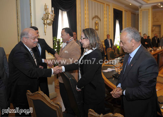 الحكومة شريف اسماعيل  مجلس الوزراء  مصر  مجلس النواب (10)