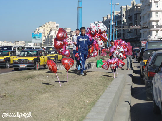 كورنيش الإسكندرية يحتفل بعيد الحب (1)