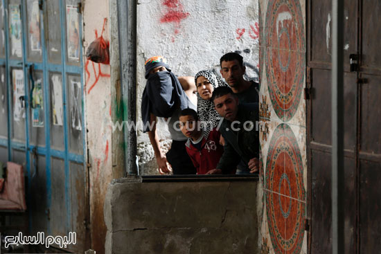  مواجهات بين شباب مخيم الأمعرى وقوات الاحتلال بالضفة (3)