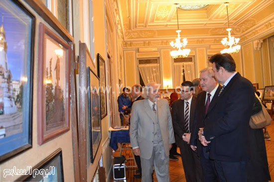 جانب من افتتاح المعرض روسيا بعيون فنان مصرى (2)