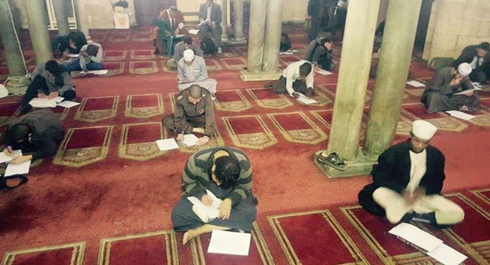 امتحانات طلاب العلوم الشرعية بالجامع الأزهر (2)