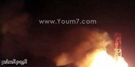 حريق فى بئر بالكويت (3)