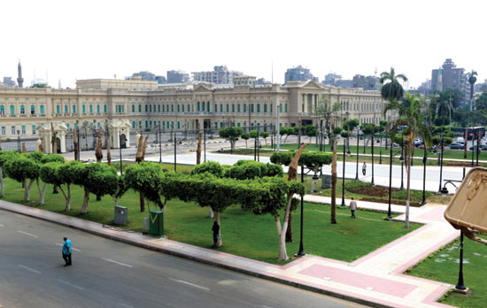 تطوير-الواجهة-النيلية-للكورنيش-وترميم-وطلاء-خمسة-عقارات-تراثية-بشارع-التحرير-(3)